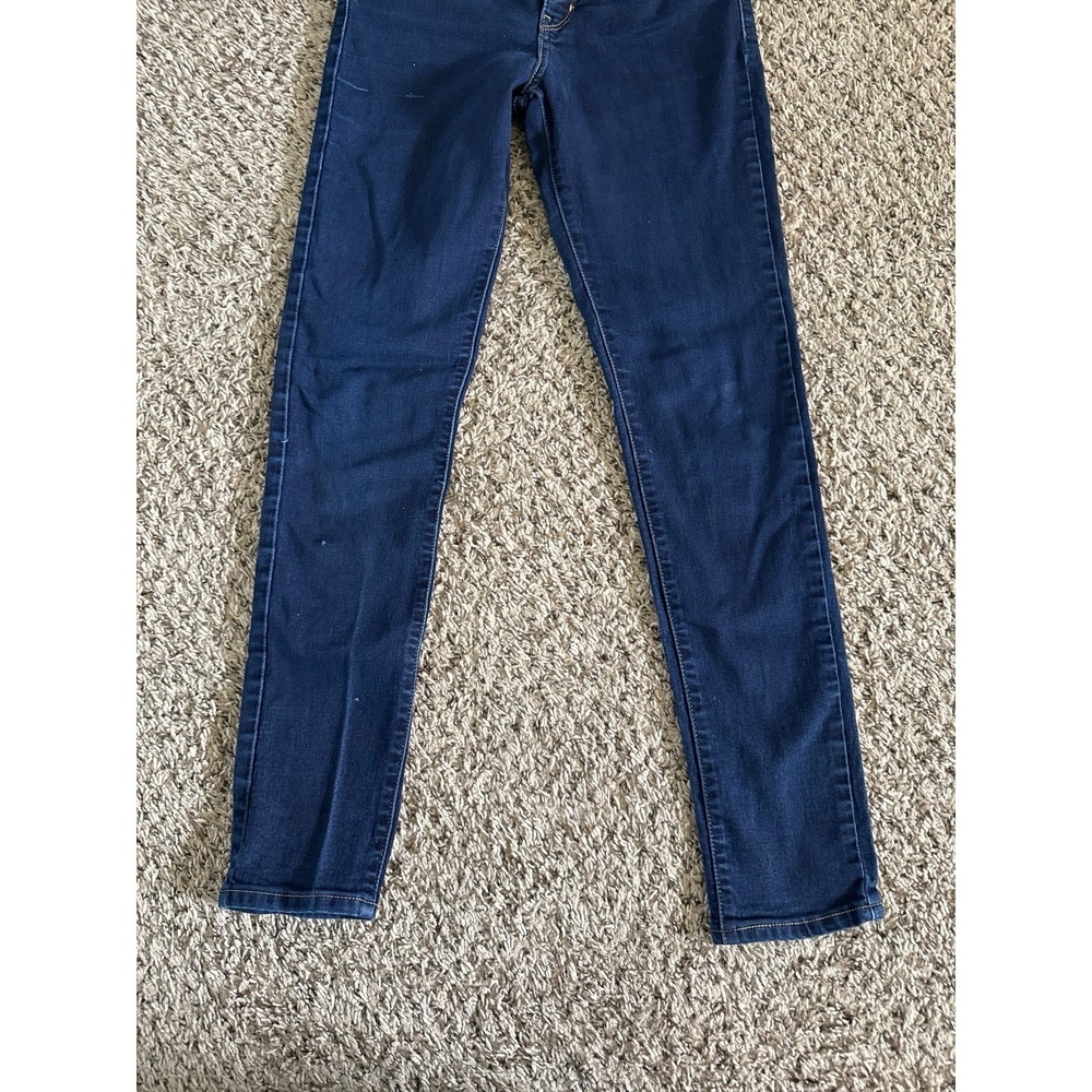 Levi's Women's Skinny Jeans in Dark Blue Denim - Picture 7 of 10